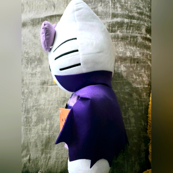 Hello Kitty CVS Vampire Greeter - Picture 2 of 4
